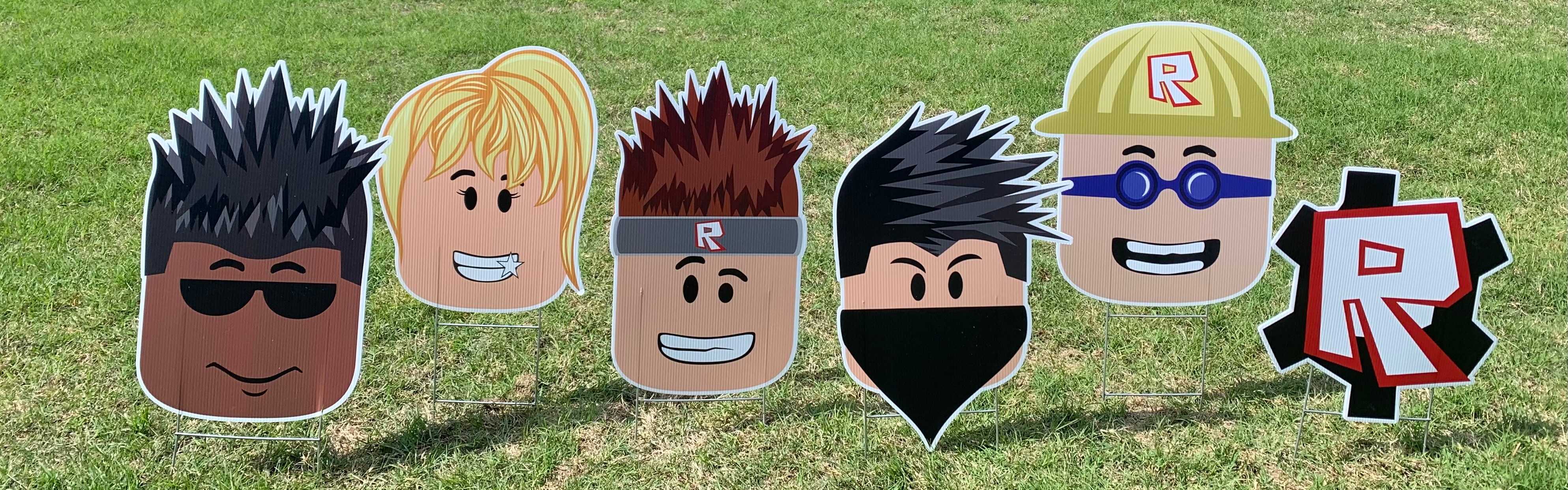 Yard card sign collection roblox 